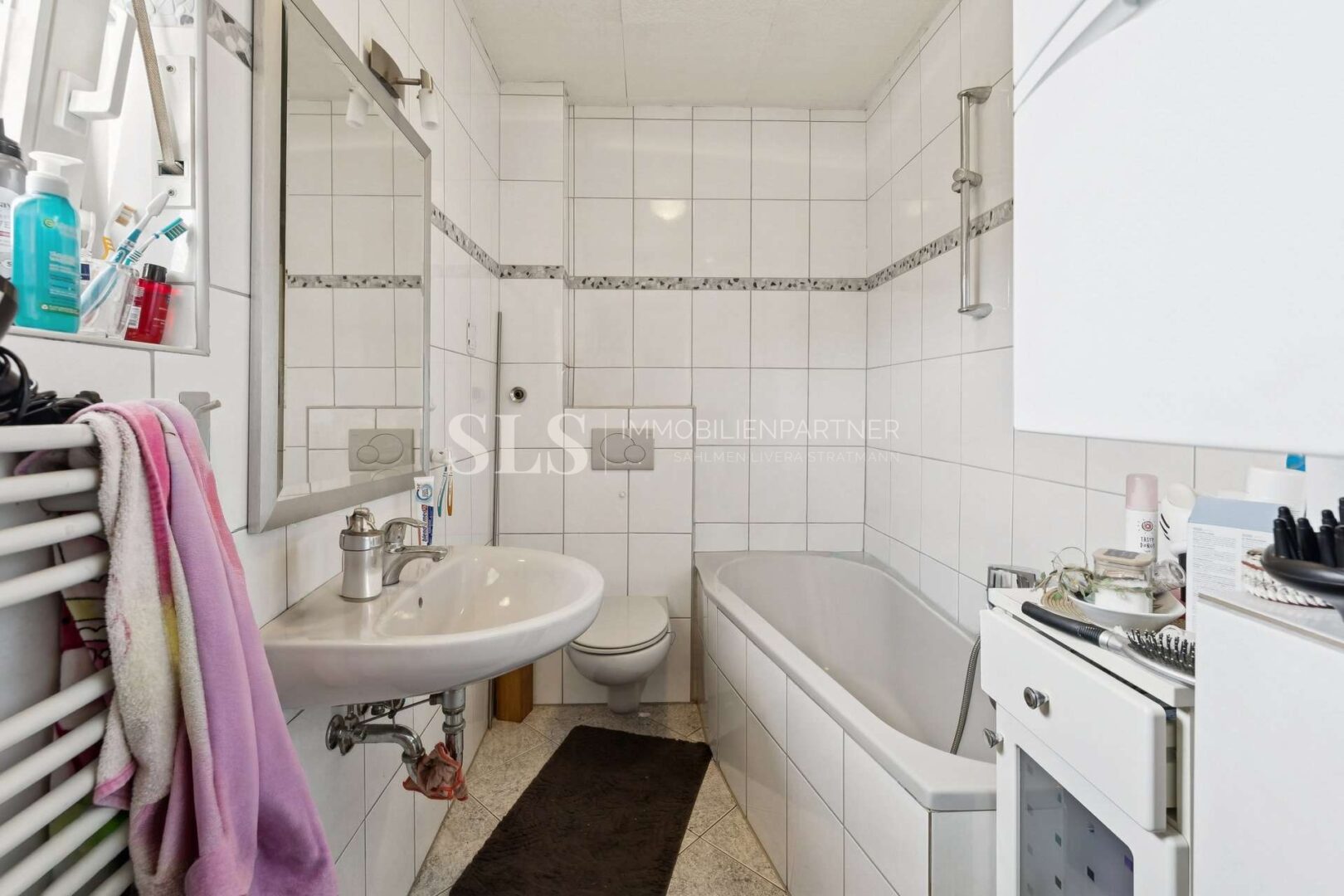 Badezimmer 1.OG