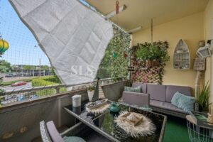Balkon 1.OG links