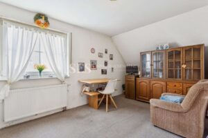 Arbeiutszimmer