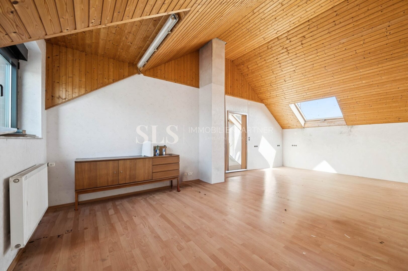 Schlafzimmer DG