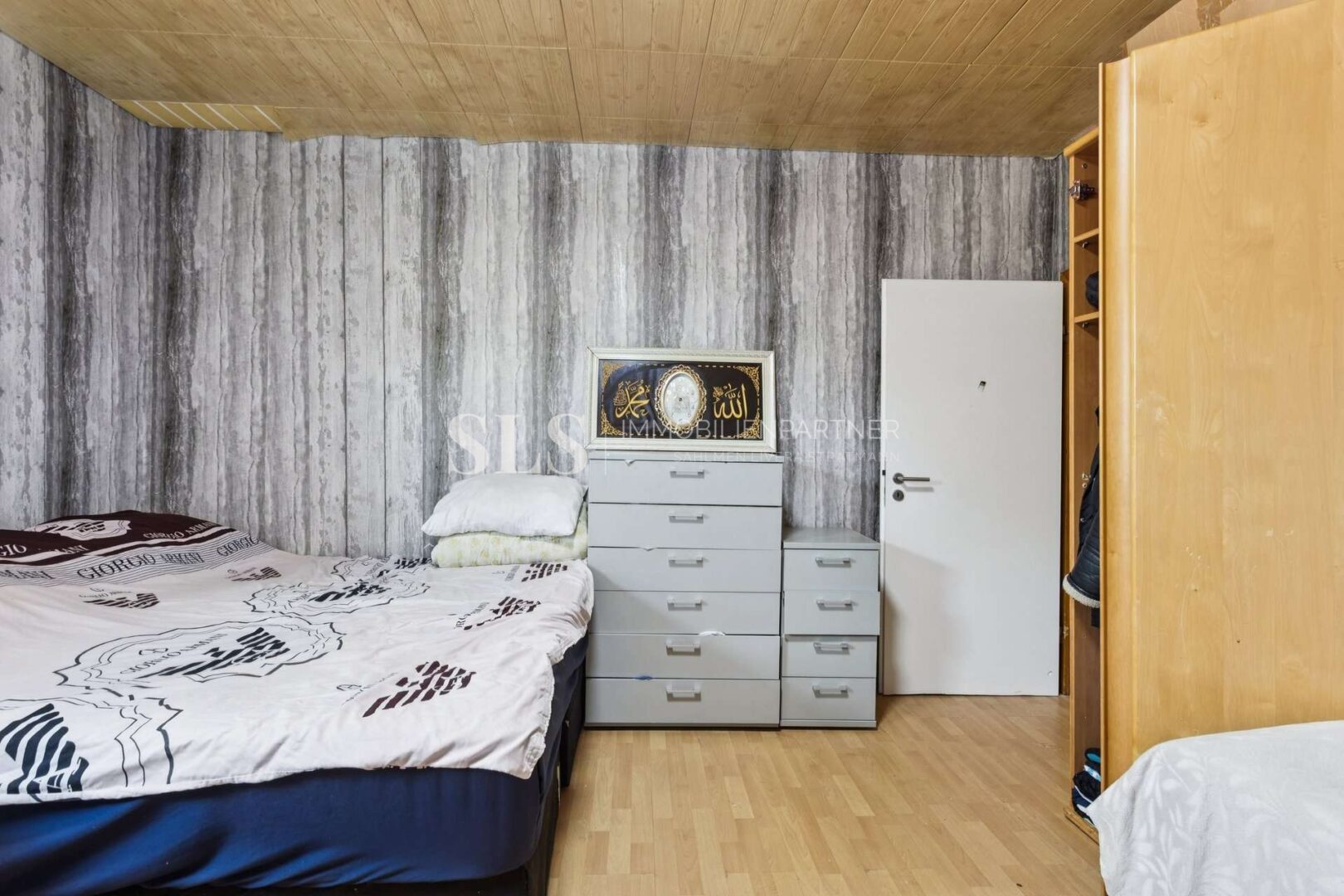 Schlafzimmer WE1