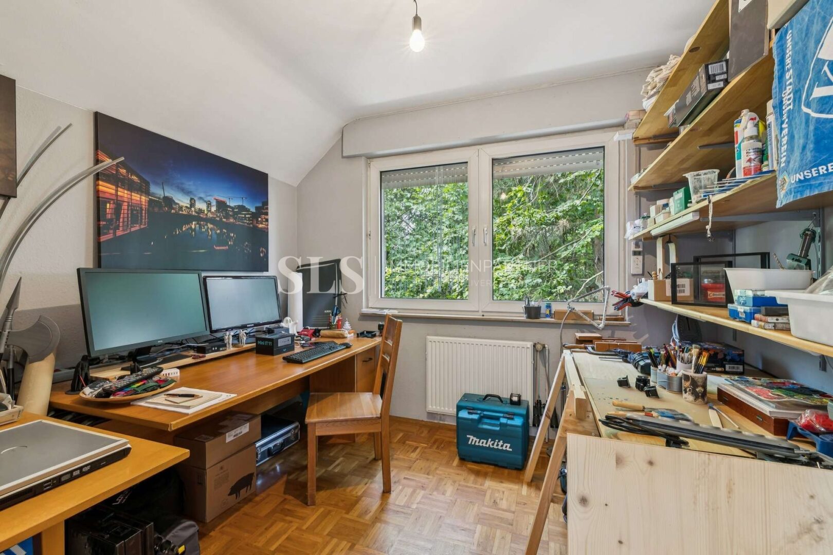 Arbeitszimmer