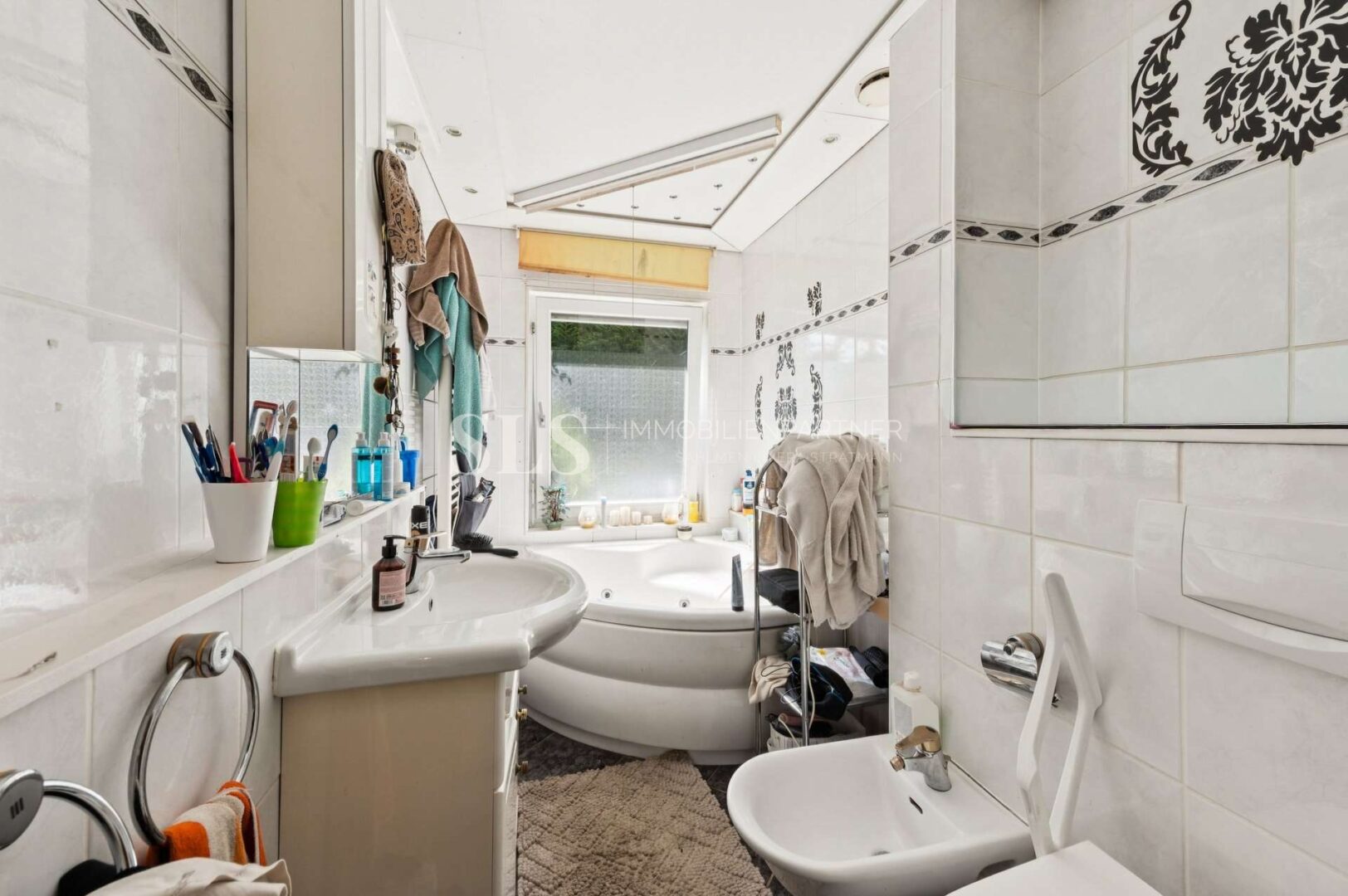 Badezimmer EG