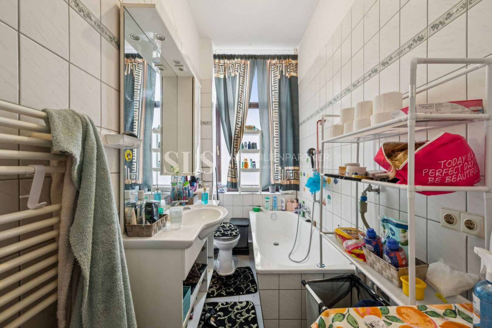 2. OG mitte Badezimmer II