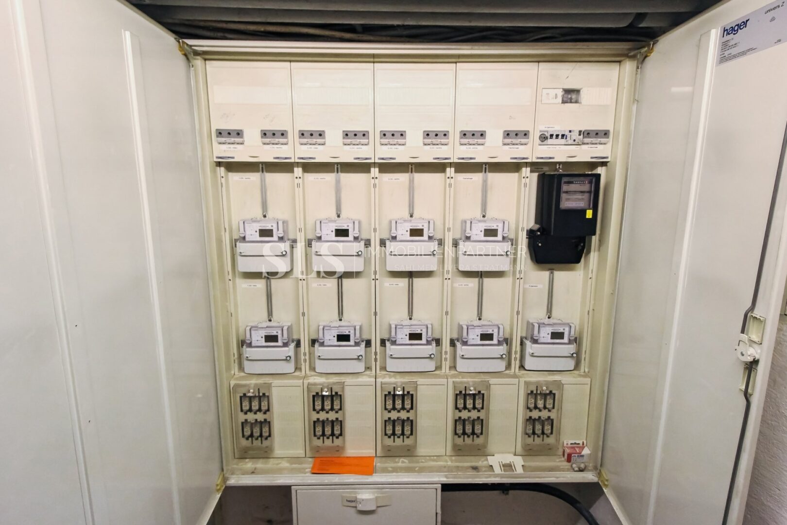 Zählerschrank im KG