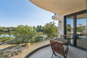 Balkon mit Blick auf den Albertussee