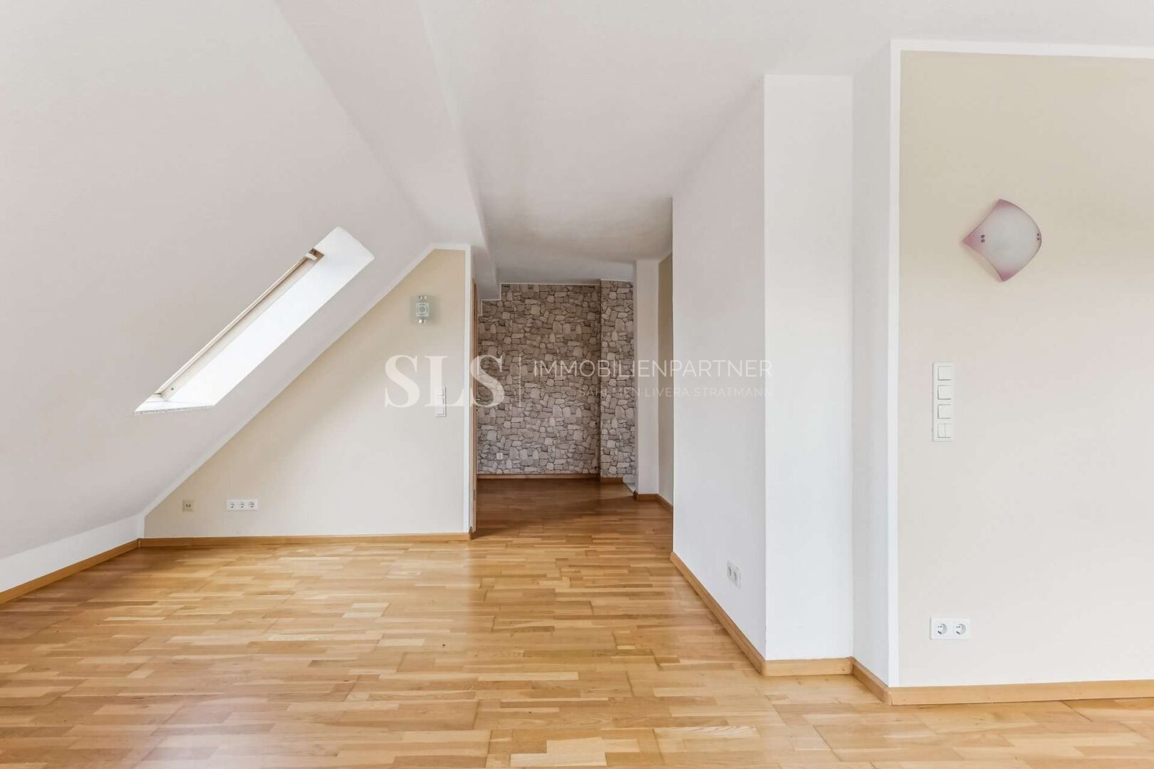 Wohnzimmer DG