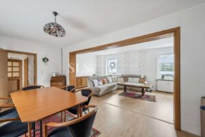 Wohn-Esszimmer 1.OG