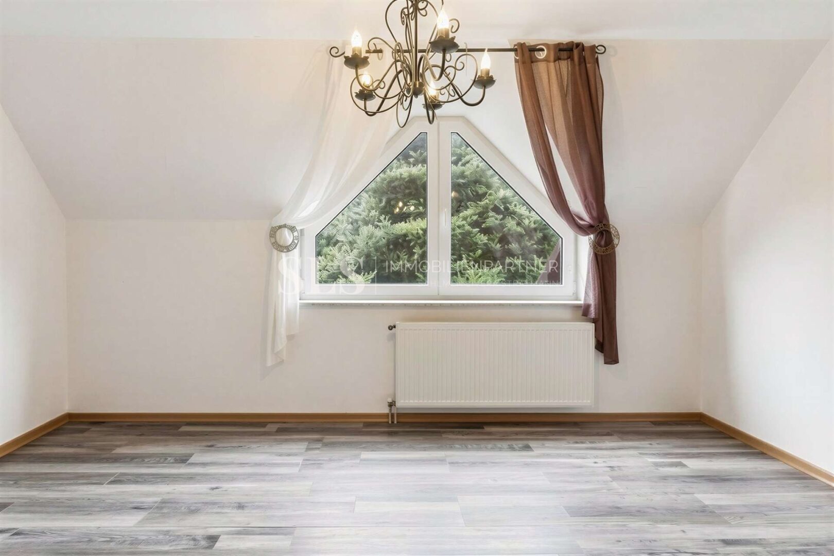 Schlafzimmer - (KI generiert)
