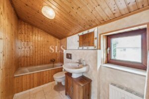 Badezimmer 2. OG