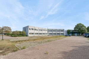 Außenansicht Büro- und Serviceeinheit