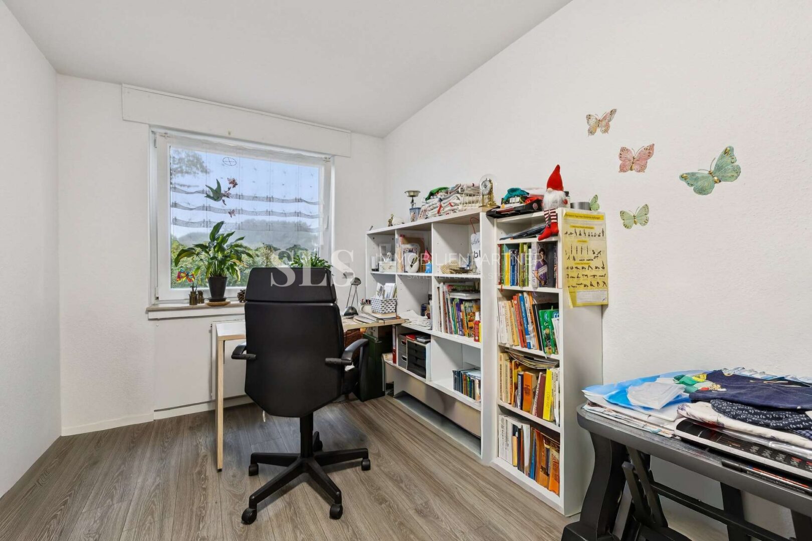 Arbeitszimmer EG