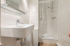 Badezimmer - (KI generiert)
