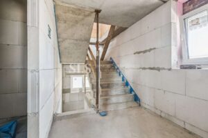 Treppenaufgang Einliegerwohnung 1.OG