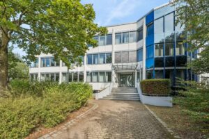 Außenansicht Verwaltungsgebäude