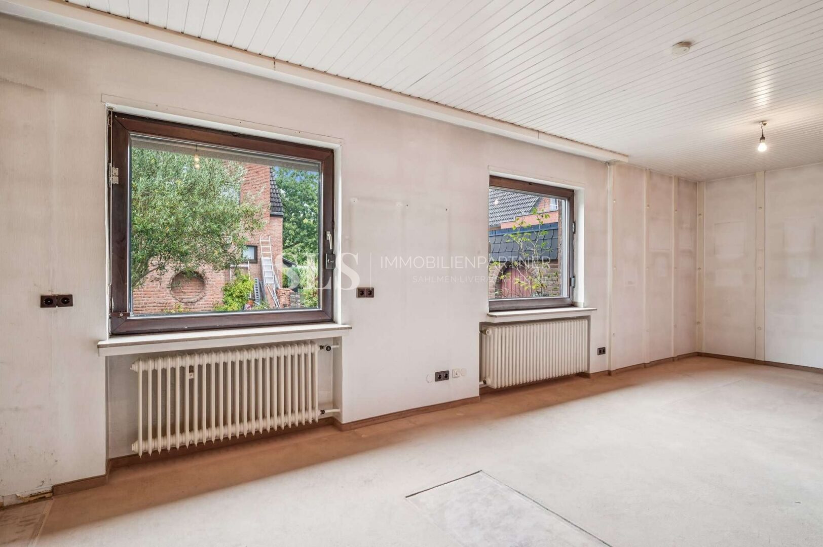Wohn-/Schlafzimmer