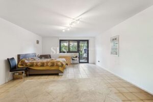 Schlafzimmer UG