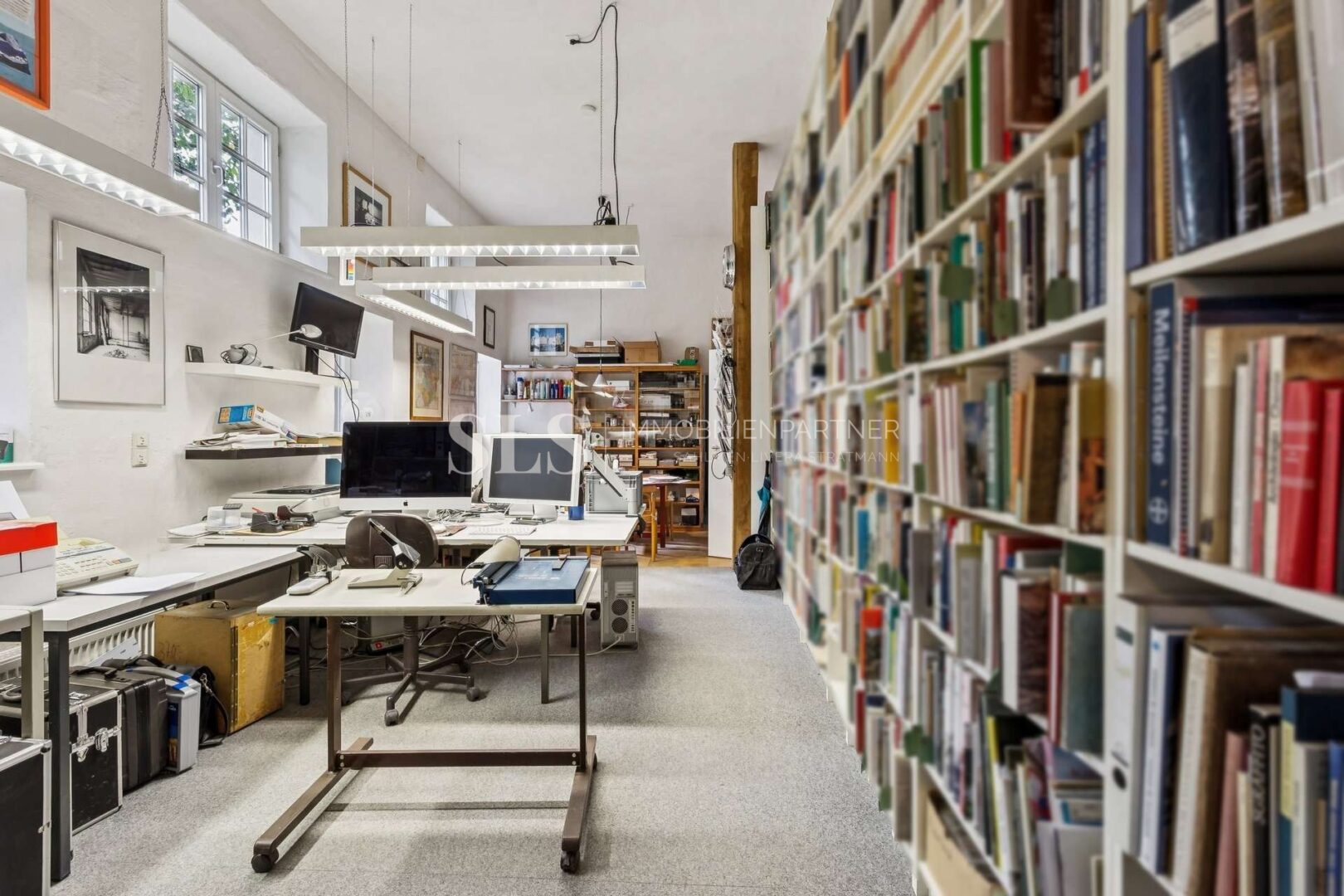 Arbeitszimmer