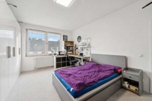Schlafzimmer 2. OG